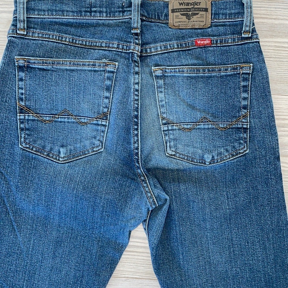 ⭐ Wrangler Men’s WJS Straight Fit Jeans – 30W x 30L – Dark Wash – Like New ⭐ - Picture 4 of 8